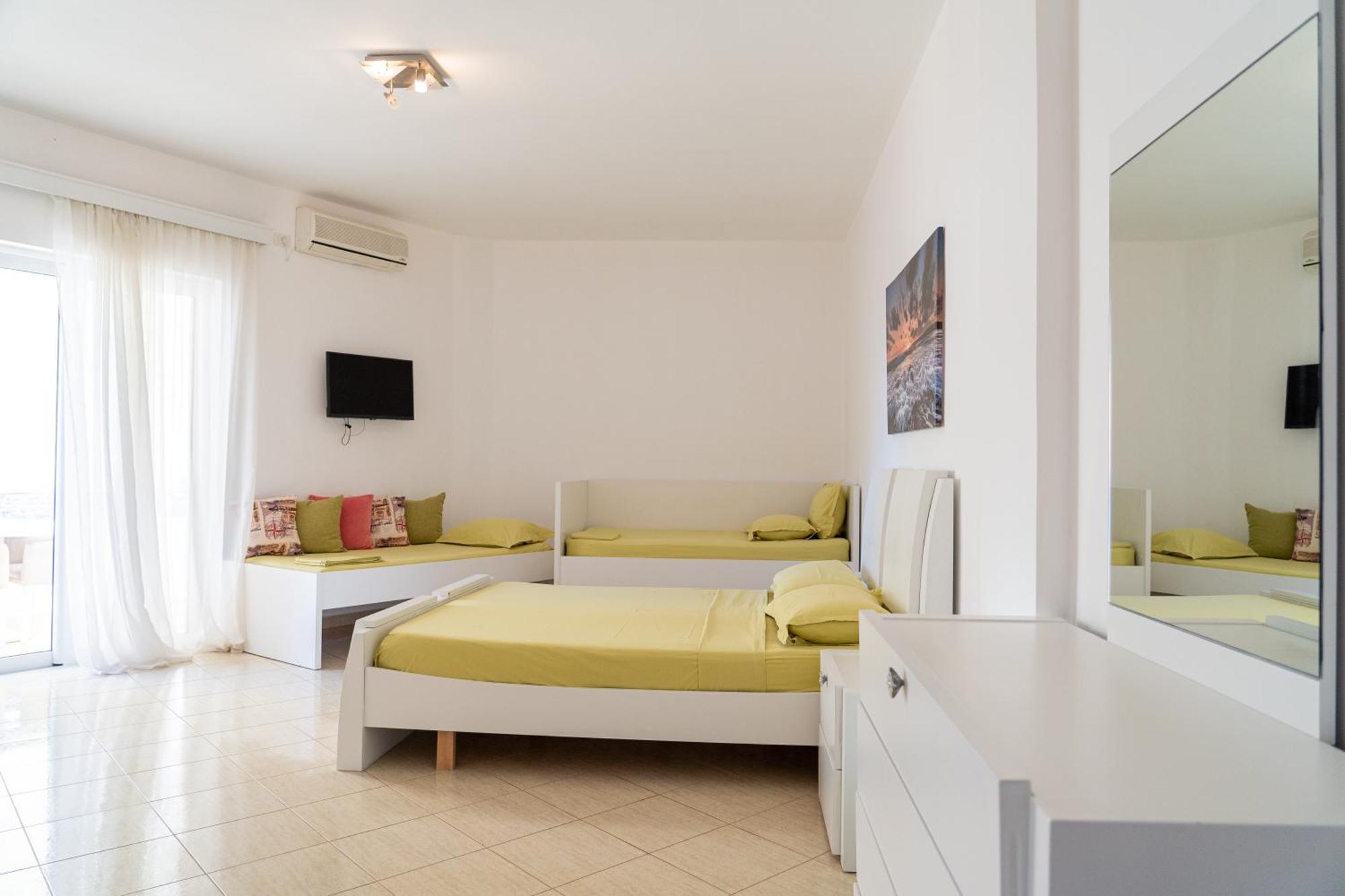 Vila Konomi Sarande Bagian luar foto